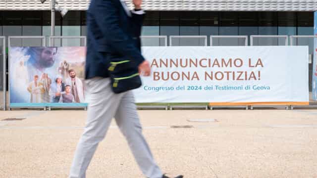 Testimoni di Geova: cambiamento storico sulle trasfusioni di sangue